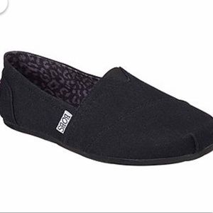 Skechers Bobs (Black)